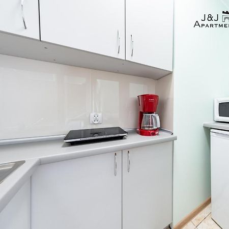 J&J Apartments, Szeroka 25, Apartament 14 Torun Bagian luar foto